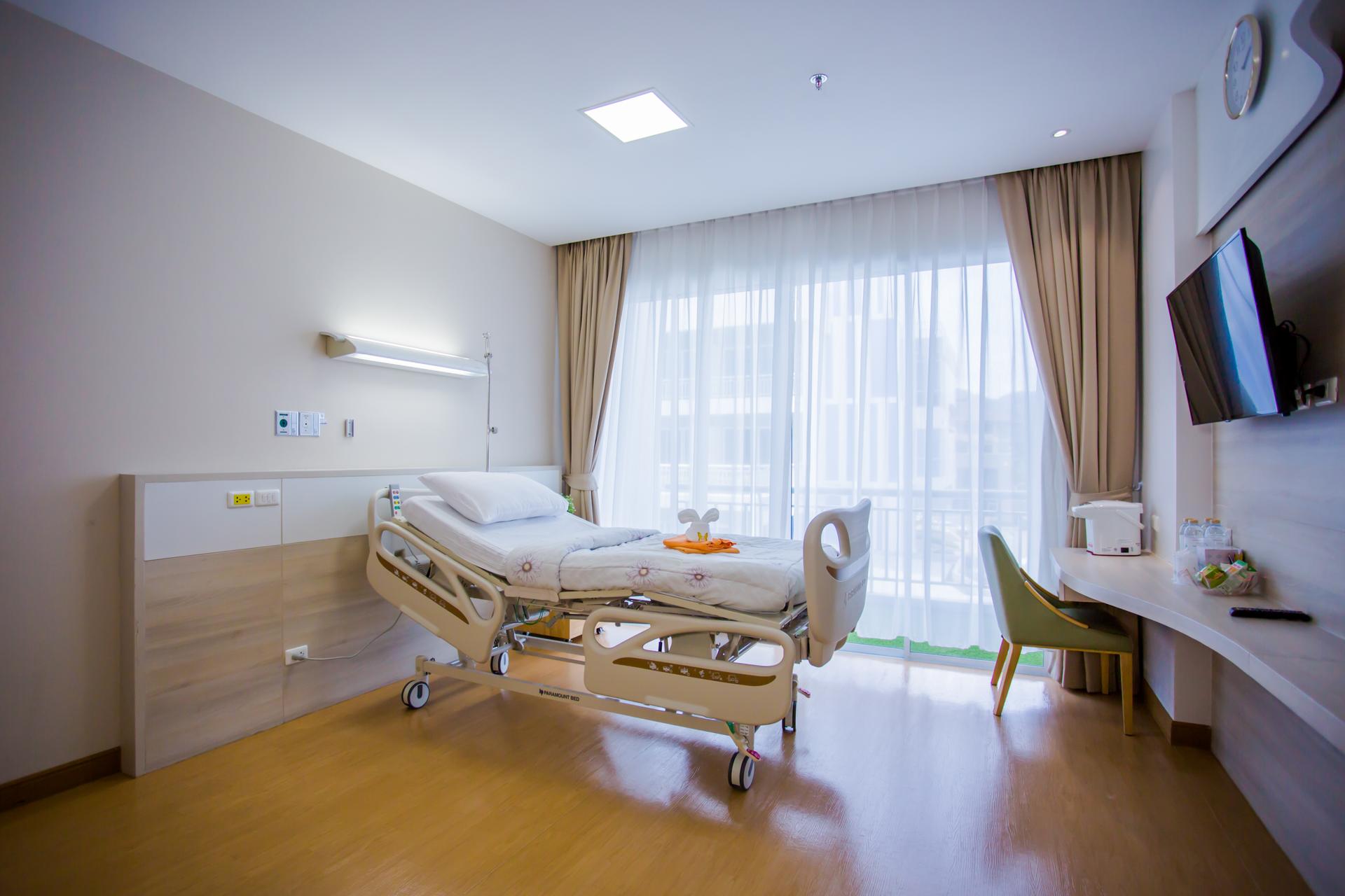 Bangkok Hospital Siriroj | ArokaGO - Create Your Own Best Treatment Journey