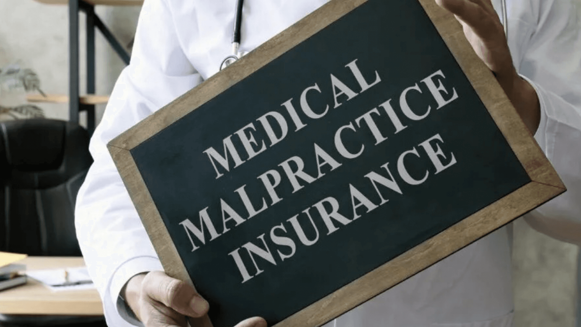 Blog: Understanding Medical Malpractice Insurance in the Context of Medical Travel