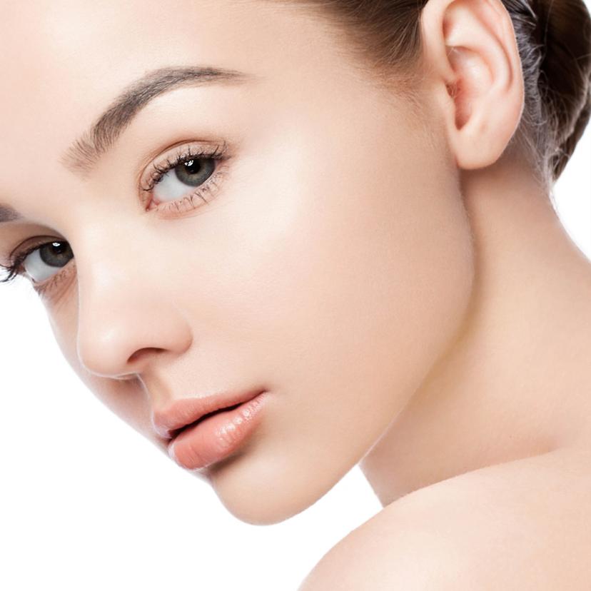 Service Experience Radiant Skin with Miami Peel  ​​​​​​​ Image