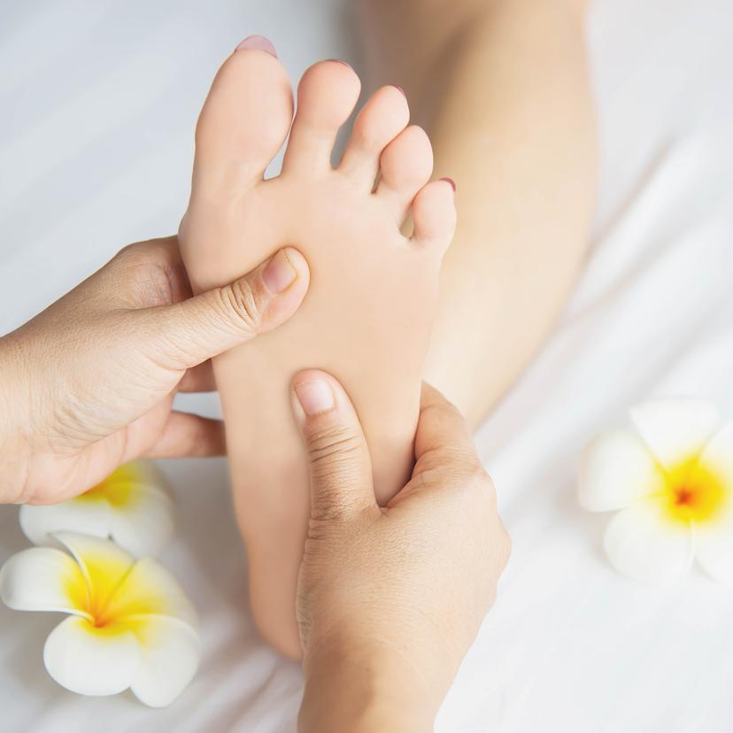 Service Discover Healing and Relaxation with Foot Massage  ​​​​​​​ Image